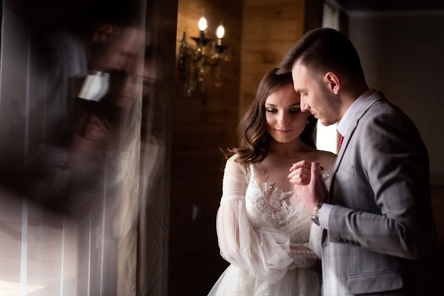 Fotografo di matrimoni Ekaterina Lenshina (ketnov). Foto del 25 marzo 2020