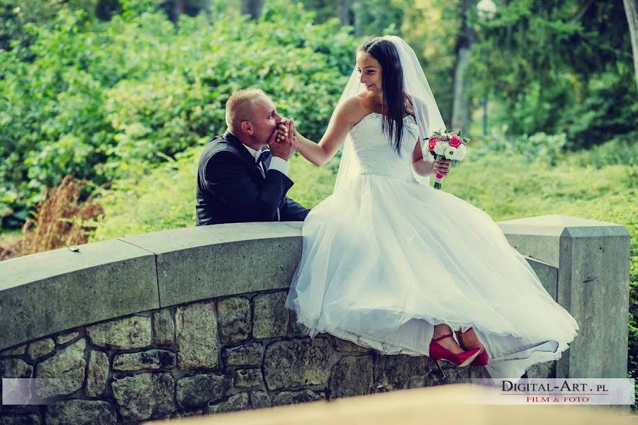 Photographe de mariage Cyprian Ćwikła (digitalartpl). Photo du 10 mars 2020