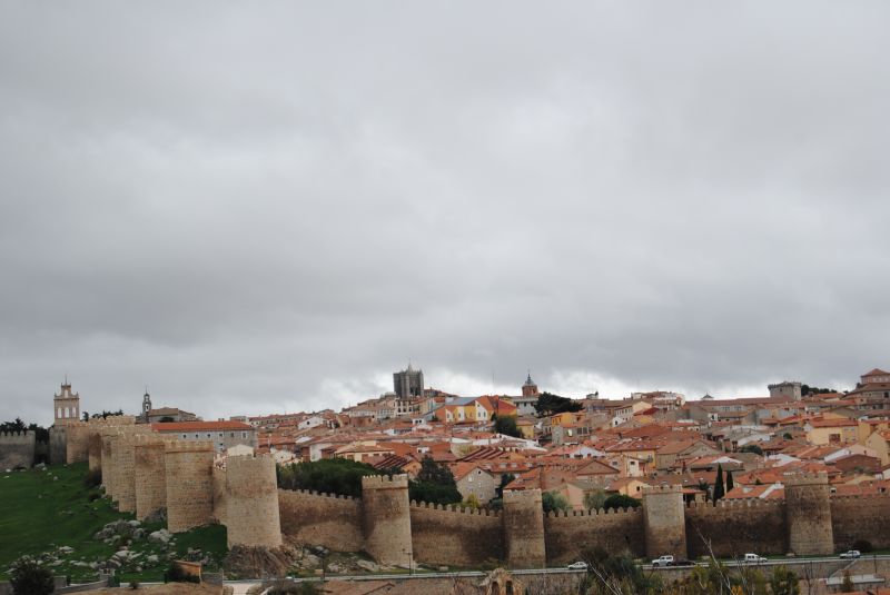 De una escapada a Ávila y Segovia - Blogs of Spain - 18/10- Ávila: De iglesias y palacios rodeadas por una enorme Muralla (38)