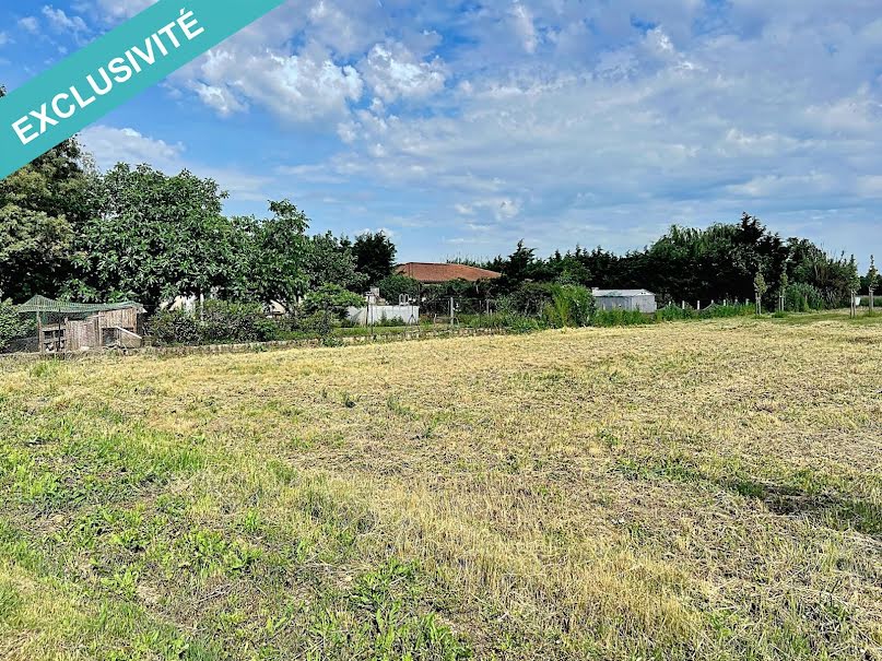 Vente terrain  781 m² à Finhan (82700), 64 500 €