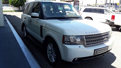 Photos of Autobrit&aacute;nica Land Rover