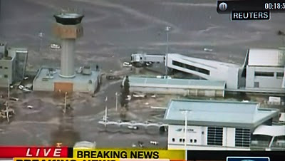 [Internacional] Diversas Fotos do Aeroporto Inundado no Japão (Sendai)  Aerop+Sendai_Japao_Tsunami_mar2011+%25281%2529