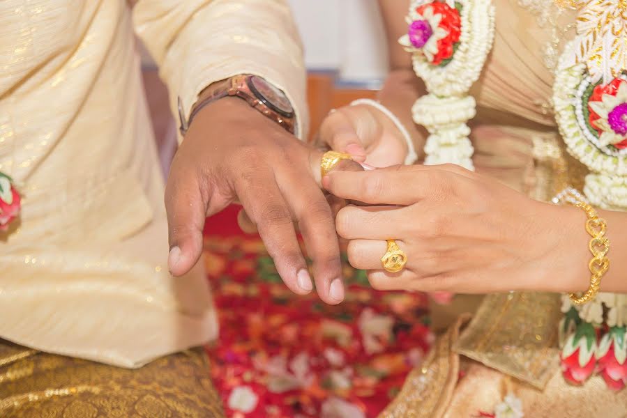 Fotografo di matrimoni Kongkiet Dueanjaeng (ufophotographer). Foto del 8 settembre 2020