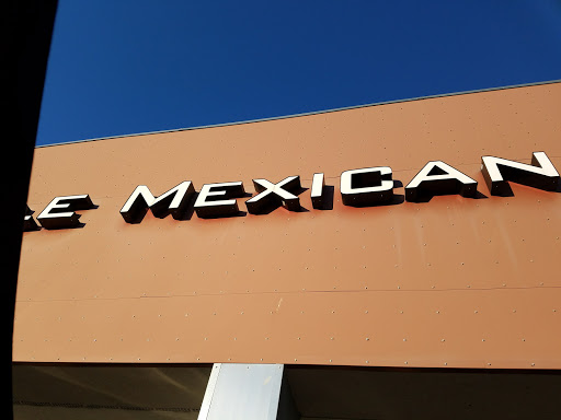 Mexican Restaurant «Chipotle Mexican Grill», reviews and photos, 97 Boston Turnpike, Shrewsbury, MA 01545, USA