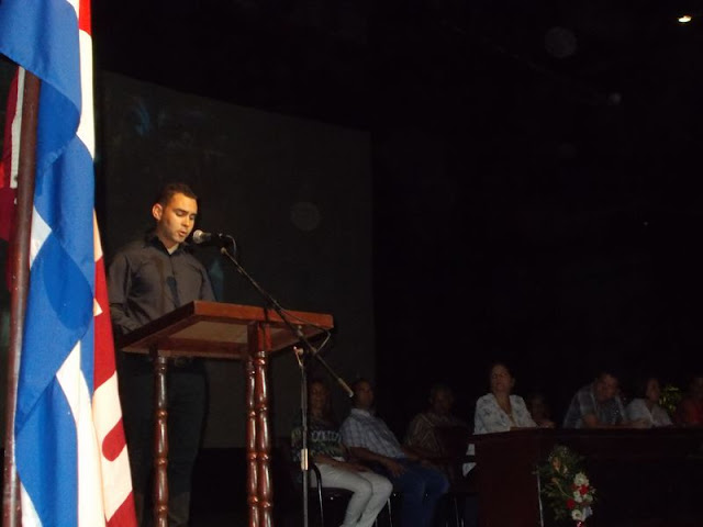 Elián mientras pronunciaba la carta a Fidel