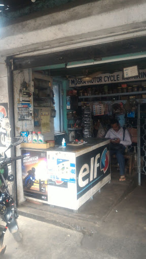 MOGRA MOTOR CYCLE REPAIRING WORKS, MOGRA KANTA PUKUR, G T ROAD MOGRA, NEAR UNIVERSAL PETROL PUMP, Mogra, HOWRAH, West Bengal 712148, India, Mobile_Phone_Repair_Shop, state WB