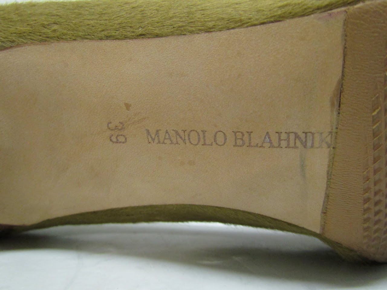 Manolo Blahnik Fur Pumps