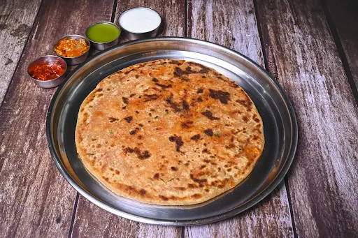 Aloo Schezwan Stuffed Paratha [Big]