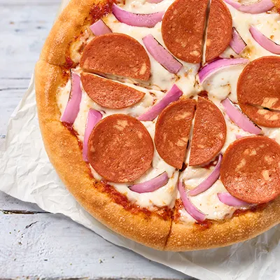 Classic Chicken Pepperoni & Onion