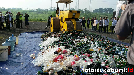 
Bupati Tegas Tidak Akan Cabut Perda Miras di Sukabumi
