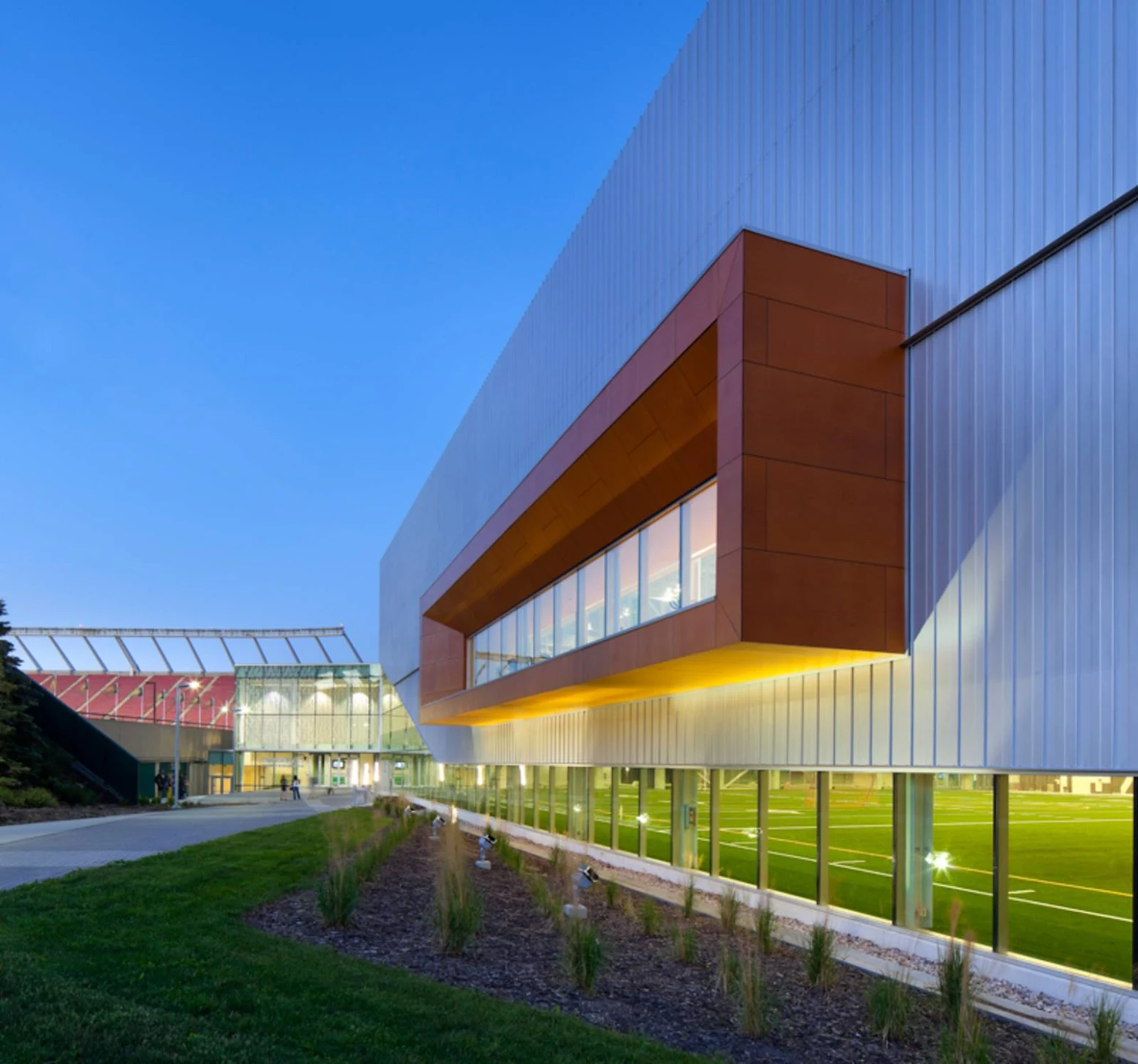 Commonwealth Community Recreation Center by MJMA