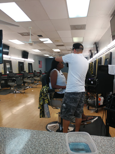 Barber Shop «The Barbers Club Barber Shop», reviews and photos, 158 N Parsons Ave, Brandon, FL 33510, USA