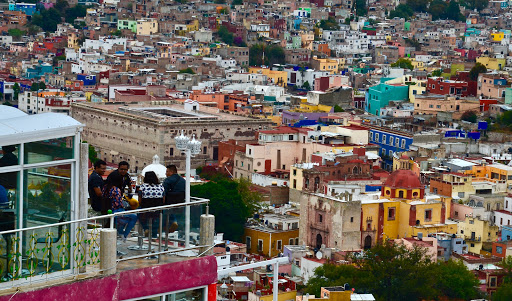 Besame Cafe, Subida a San Miguel 53, Zona Centro, 36000 Guanajuato, Gto., México, Restaurantes o cafeterías | GTO