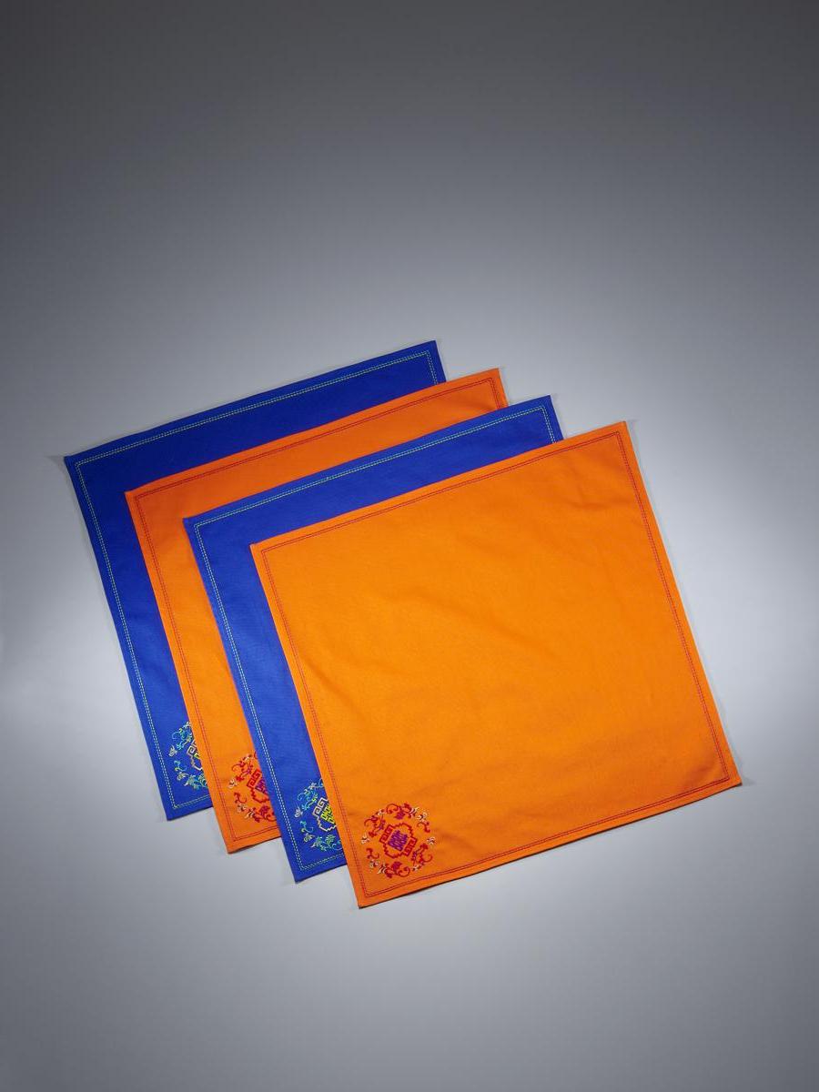 Double Happiness napkins  set