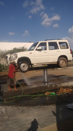 Lakshmi Wheel Alignment yemmiganur, Behind Reliance petrol bunk, Adoni-Yemmiganur-Mantralaya Rd, Timmappa Colony, Yemmiganur, Andhra Pradesh 518360, India, Wheel_Alignment_Service, state AP