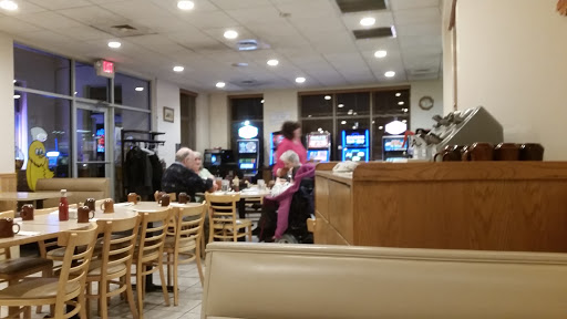 Restaurant «Henny Penny Family Restaurant», reviews and photos, 1709 IL-120, McHenry, IL 60051, USA