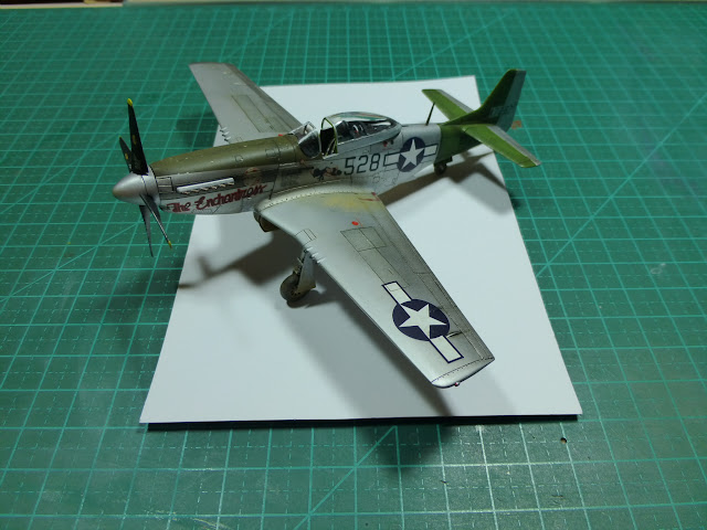 P-51D "The Enchantress" - Tamiya 1:72 - Finalizado 04Set2015 - Página 2 P1100141