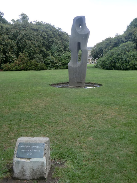 CIMG9361 Barbara Hepworth sculpture, Kenwood Estate