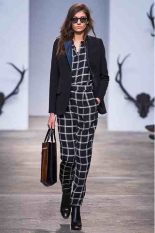 DIARY OF A CLOTHESHORSE: TRUSSARDI AW 13/14 WOMENSWEAR