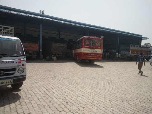 Vardaan Motors Pvt Ltd, 7 km ston, C.B.Ganj, Bareilly, Uttar Pradesh 243502, India, Shop, state UP