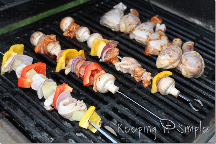 #ad Easy-BBQ-Chicken-Kabobs #LegendaryTailgate (6)