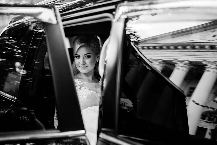 Wedding photographer Liliya Turok (lilyaturok). Photo of 2 April 2016