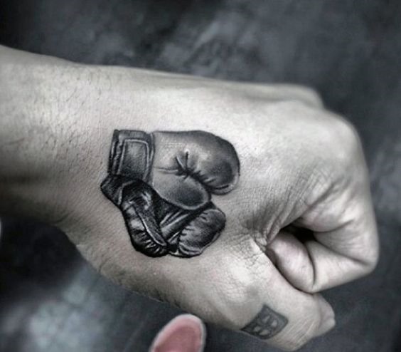 luvas_de_boxe_mo_da_tatuagem luvas_de_boxe_mo_da_tatuagem