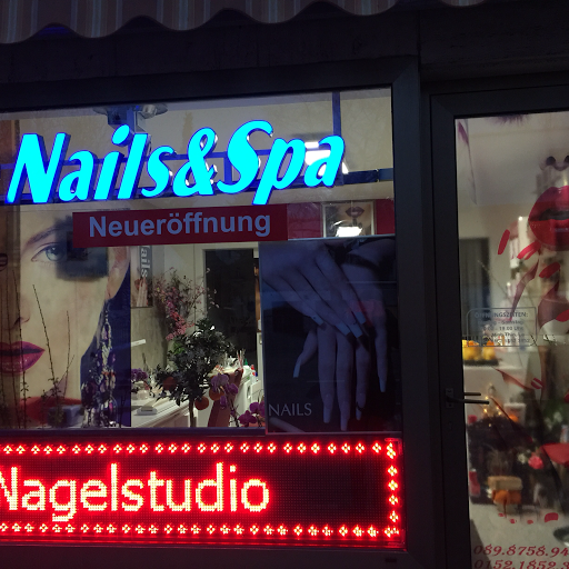 Le Nails Nagelstudio München logo