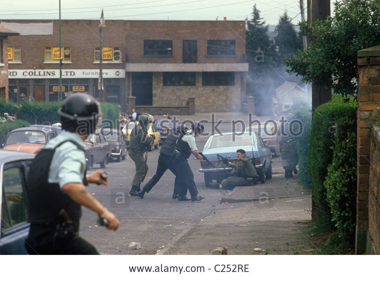 the-troubles-1980s-belfast-northern-irel