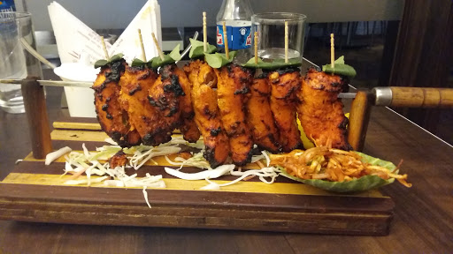 Kababiya Kebabs & Biryanis, Shop No 7, Aashirwad Complex, Rajarampuri 13th Lane, Near Deepa Gas Agency, Rajarampuri New Extention, Kolhapur, Maharashtra 416008, India, Diner, state MH