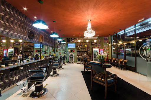 Barbearia do Vava, Av. 9 de Julho, 1717 Centro, SP, 13201-020, Jundiaí - SP, 13212-210, Brasil, Barbeiro, estado São Paulo