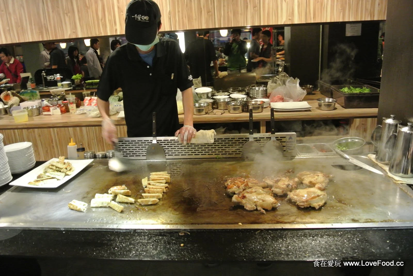 千葉火鍋店內陳設與餐點細節