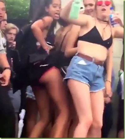 Malia-Obama-twerks-at-a-festival-575x558