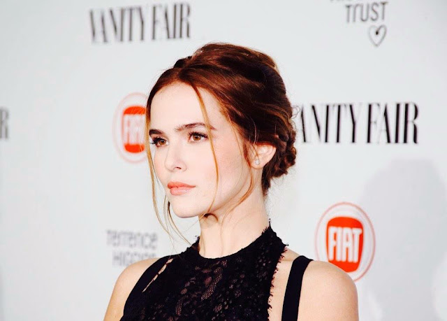 Zoey Deutch Awesome Profile Pics