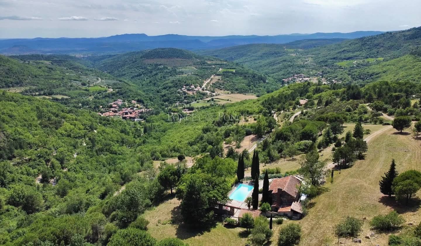 Propriété avec piscine Clermont-l'herault