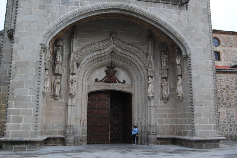 18/10- Ávila: De iglesias y palacios rodeadas por una enorme Muralla - De una escapada a Ávila y Segovia (34)