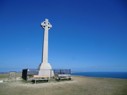 CIMG8226 Tennyson Monument