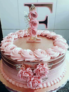 Bolo de Aniversário Feminino 