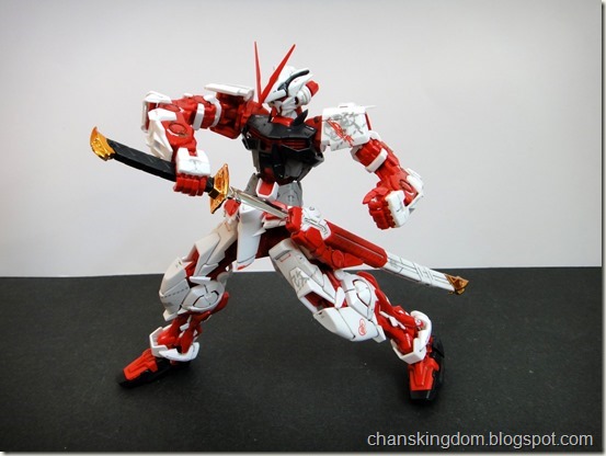 MBF-P02 Gundam Astray Red Frame -012