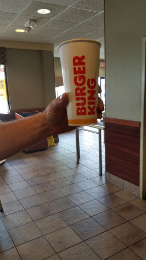 Fast Food Restaurant «Burger King», reviews and photos, 205 Cypress Gardens Blvd, Winter Haven, FL 33880, USA