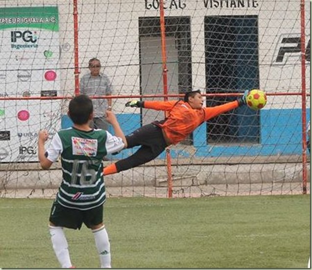 En tiros penales se definió el partido entre Unión Iguala B y Tamarindos en semifinales de Infantil B.