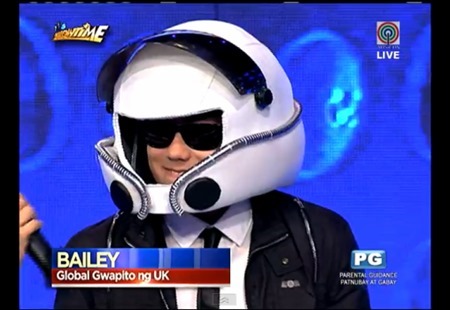 Bailey May on It's Showtime