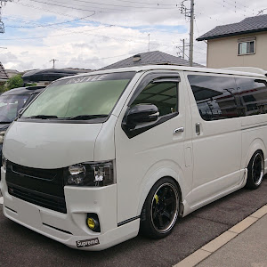 ハイエースバン KDH201V