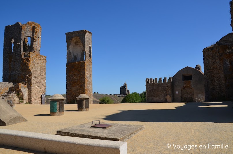 Montemor O Novo, château, paço dos alcaides