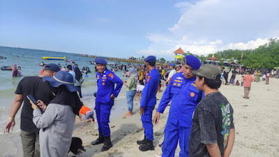 Pengamanan Libur Hari Raya Idul Fitri di Pantai Delegan, Gresik