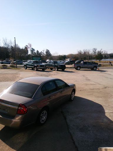 Auto Repair Shop «TNT Auto Sales and Towing», reviews and photos, 8008 S Spotswood Trail, Gordonsville, VA 22942, USA