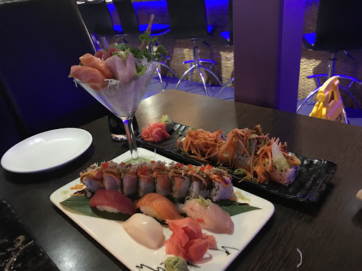 Sushi Restaurant «Hajime», reviews and photos, 10950 Club W Pkwy NE #220, Blaine, MN 55449, USA