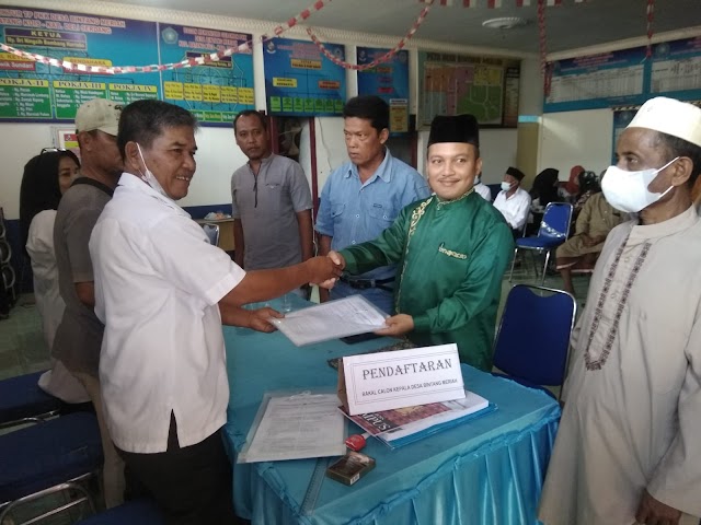 Fadli Syahdian Resmi Mendaftar Calon Kades Bintang Meriah