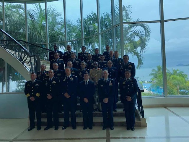 Comandante General de la Fuerza Aérea de República Dominicana participa junto a Jefes de Fuerzas Aéreas del Hemisferio se reúnen en Panamá