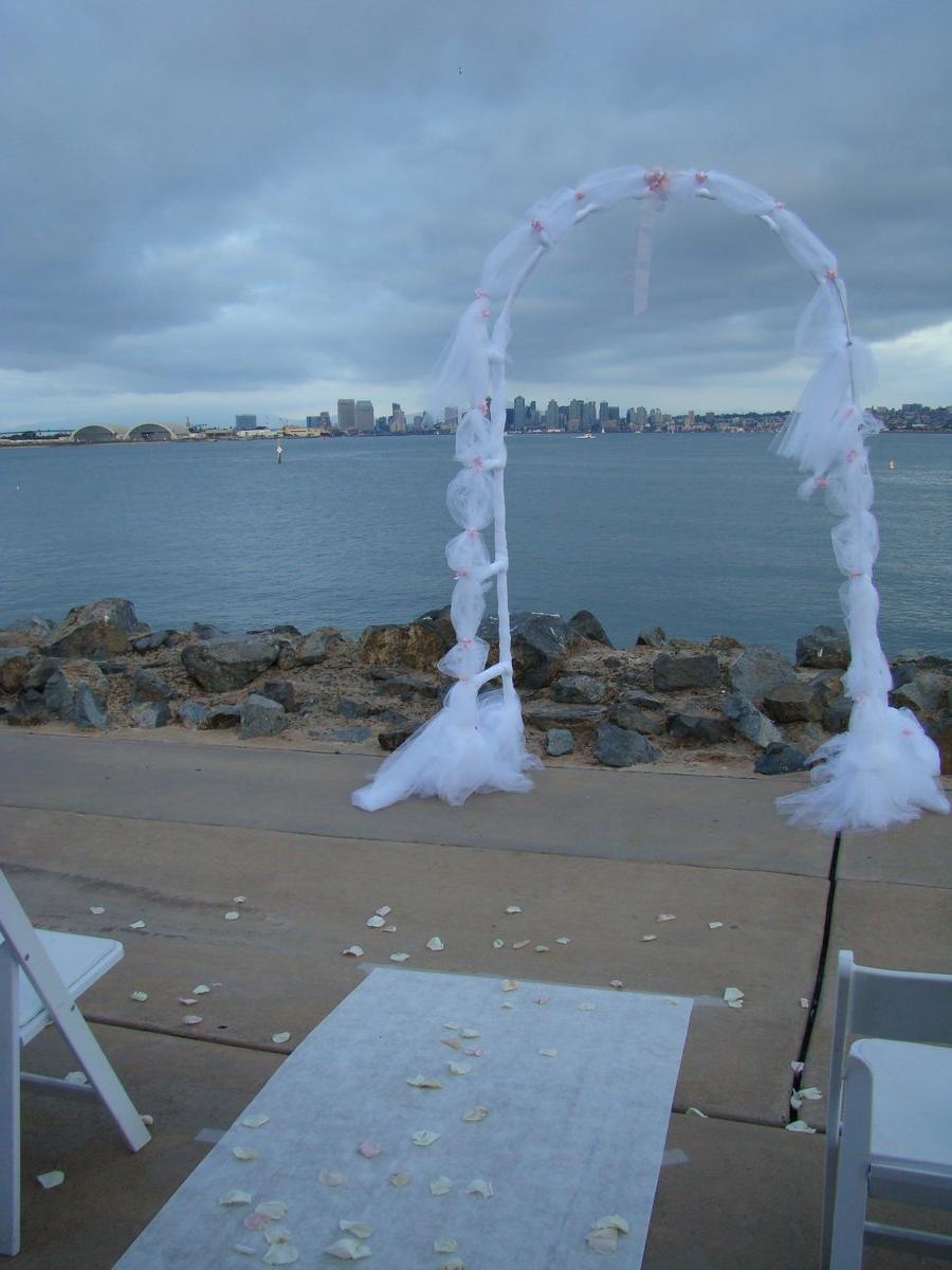 how to make wedding archway